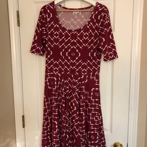 Large Lularoe Nicole